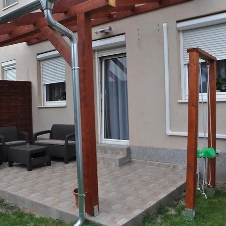 Gyorszem Appartement *